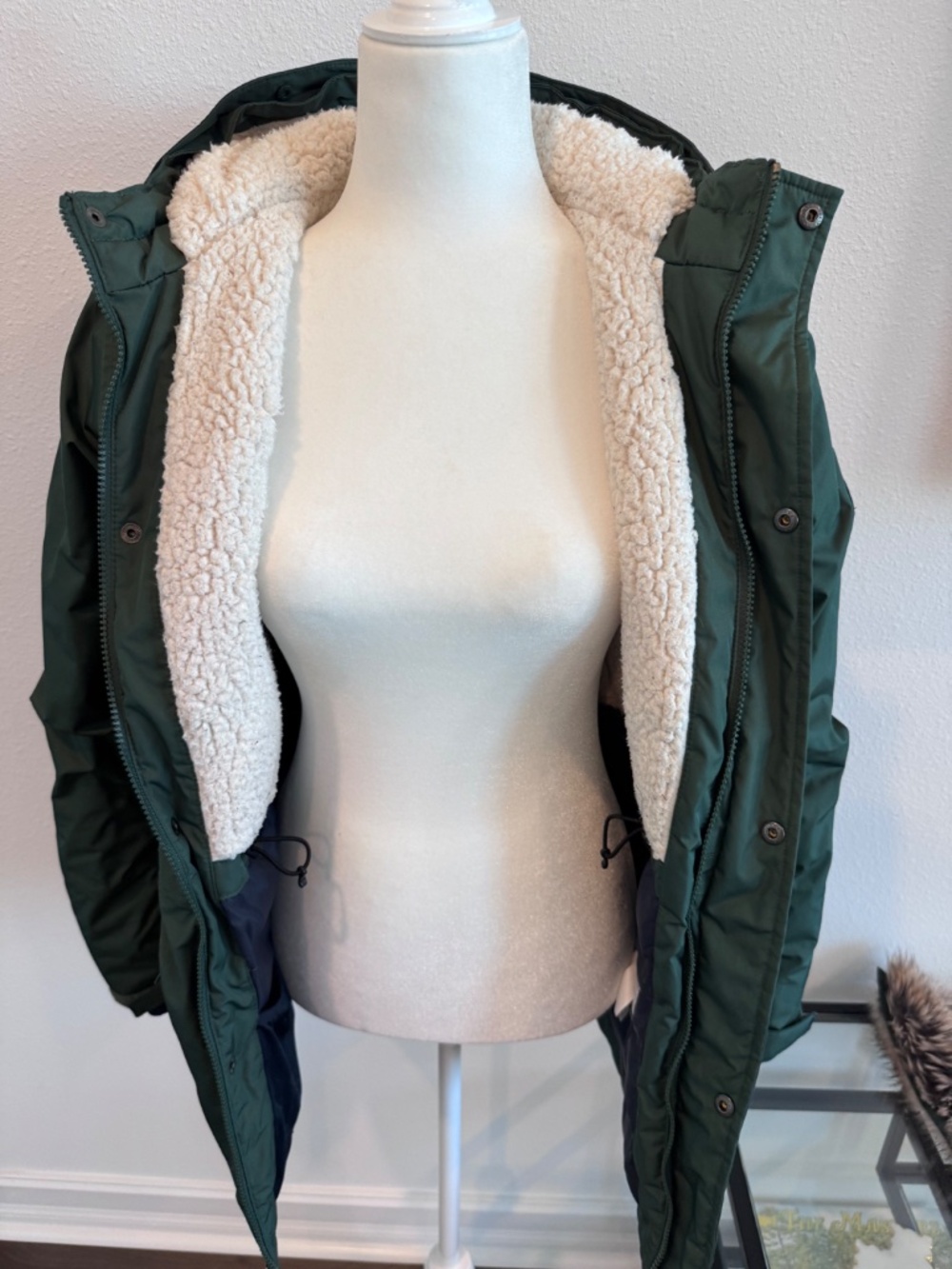 LANDS END Woman’s Down Green Parka w/Hood  Size XXL 12-14 - Picture 7 of 16